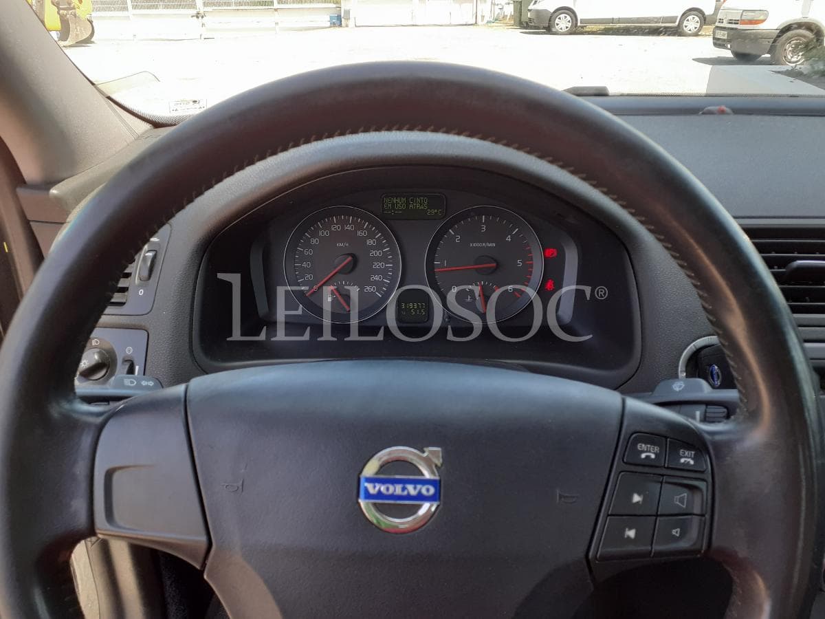 Volvo S40 1.6 · Diesel · Ano 2008 — imagen 11