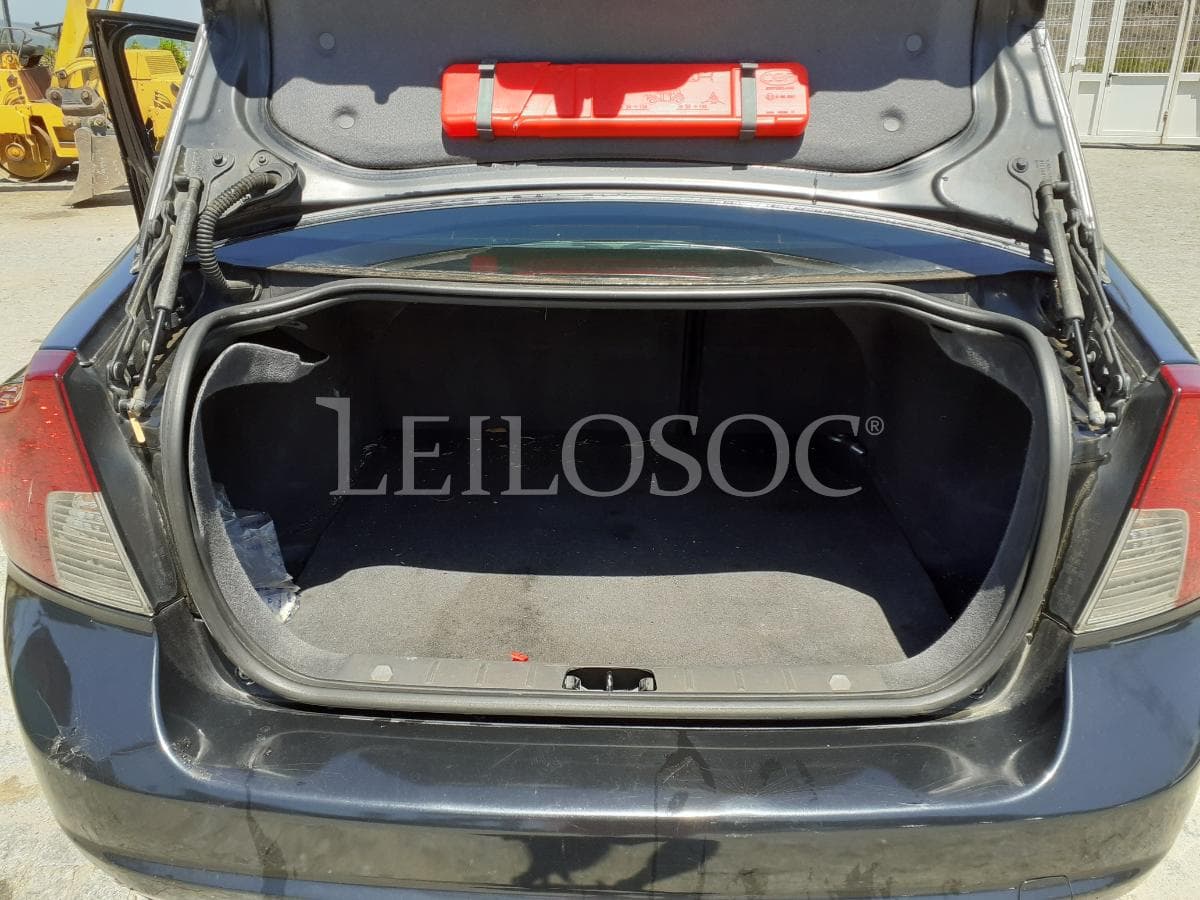 Volvo S40 1.6 · Diesel · Ano 2008 — imagen 18