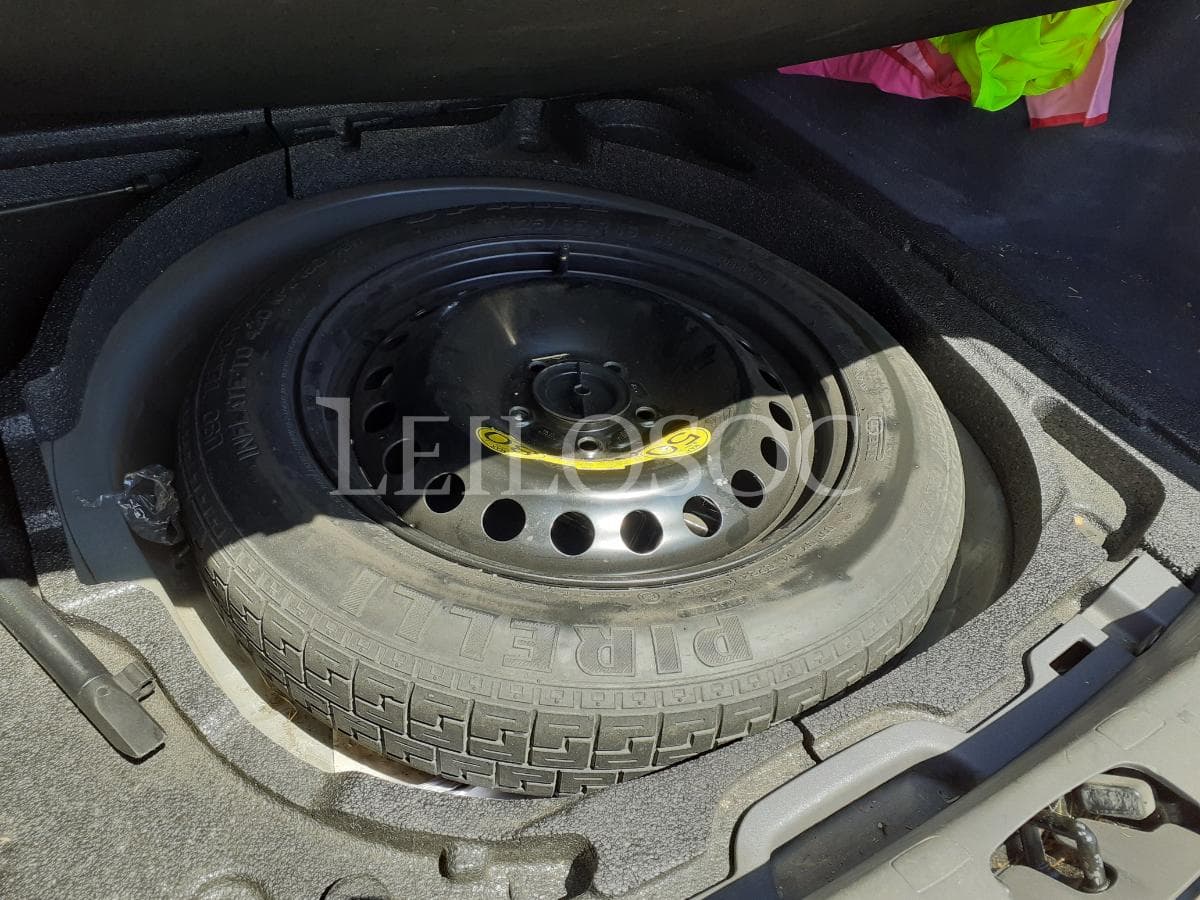 Volvo S40 1.6 · Diesel · Ano 2008 — imagen 19