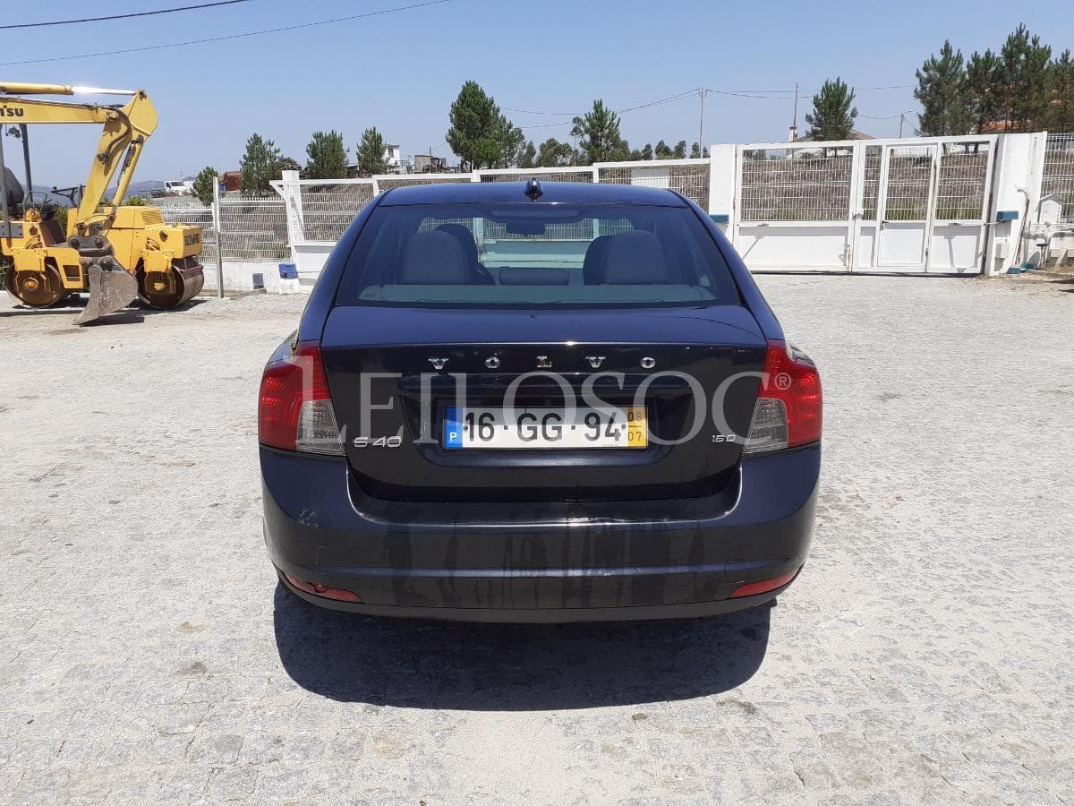 Volvo S40 1.6 · Diesel · Ano 2008 — imagen 5