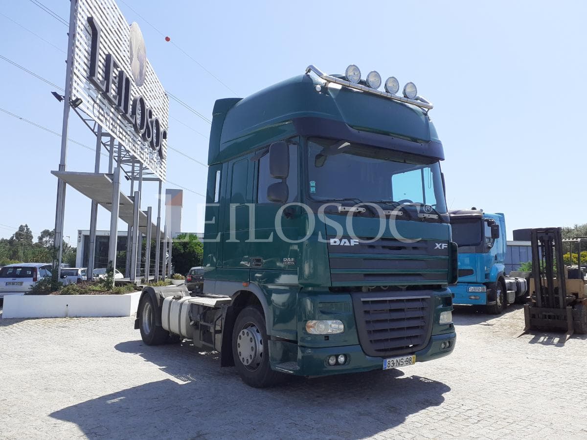 DAF XF 105.460 · Ano 2008 — image 1