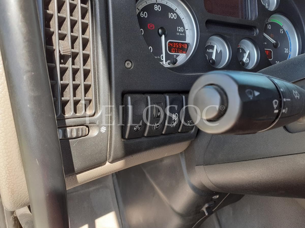 DAF XF 105.460 · Ano 2008 — image 16