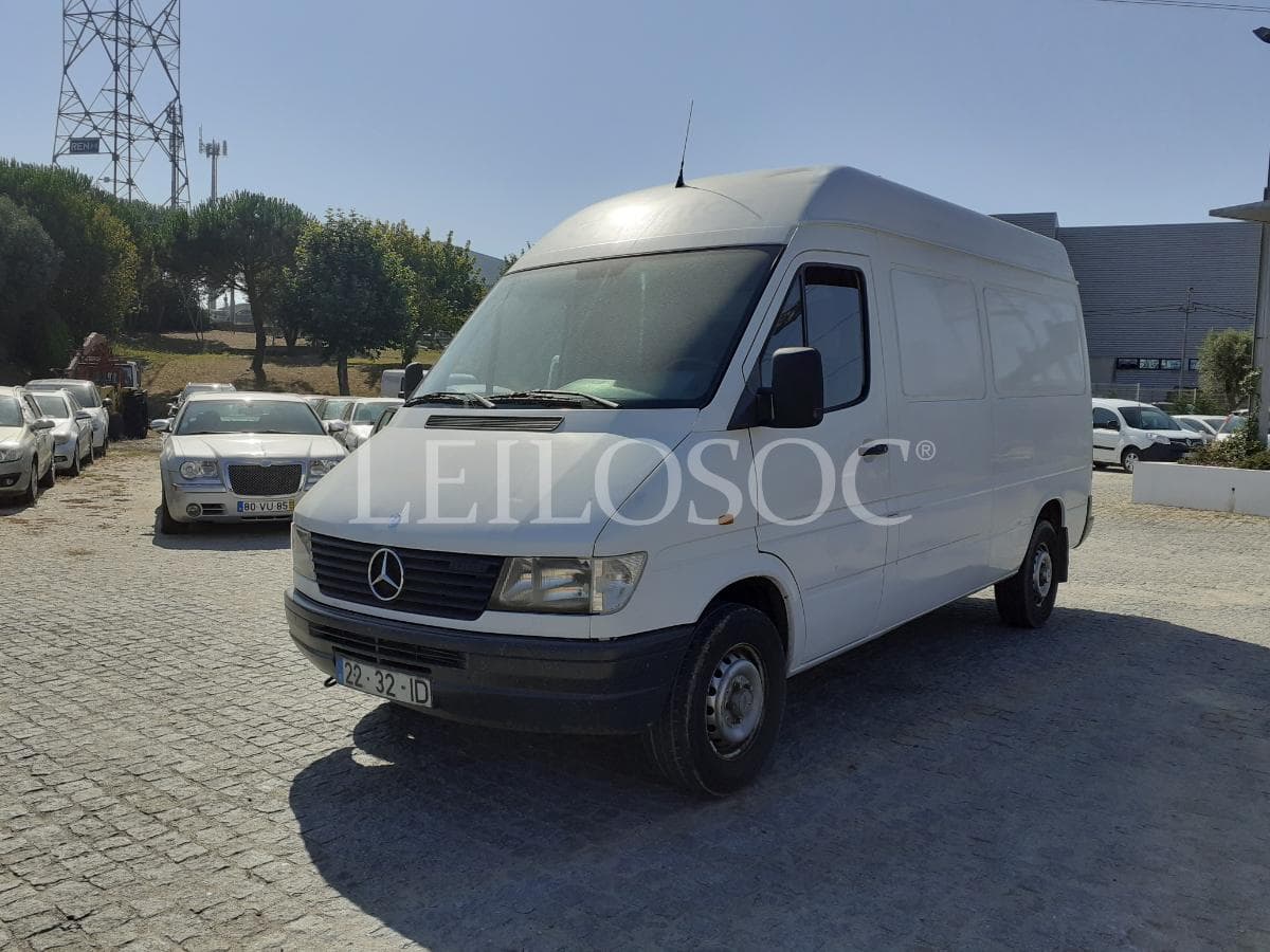 Mercedes-Benz Sprinter 312D 2.9 · Ano 1997 — imagen 3