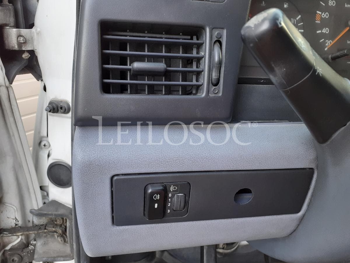 Mercedes-Benz Sprinter 312D 2.9 · Ano 1997 — imagen 13