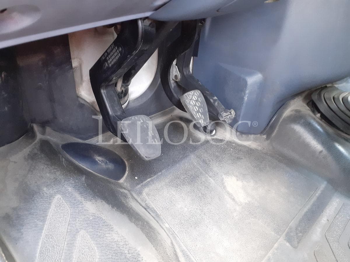 Mercedes-Benz Sprinter 312D 2.9 · Ano 1997 — imagen 8