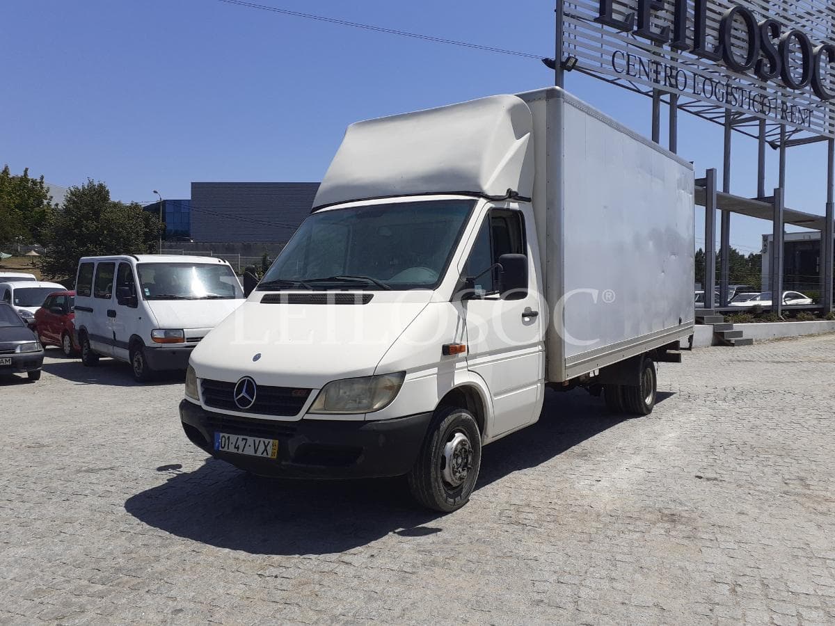 Mercedes-Benz Sprinter · Contentor · Ano 2004 — image 3