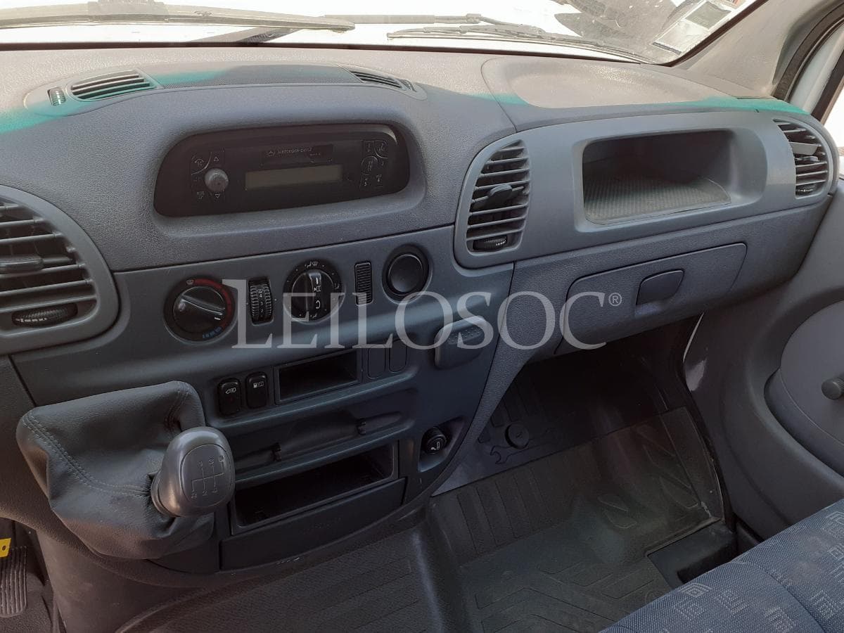 Mercedes-Benz Sprinter · Contentor · Ano 2004 — image 16