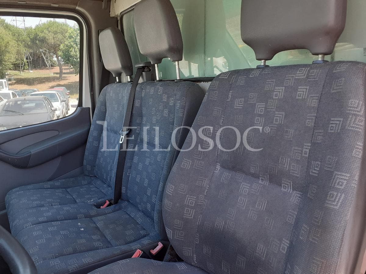 Mercedes-Benz Sprinter · Contentor · Ano 2004 — image 17