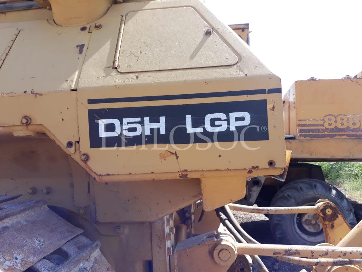 Bulldocer Cat D5H — image 17