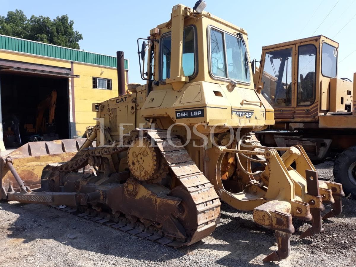 Bulldocer Cat D5H — image 3