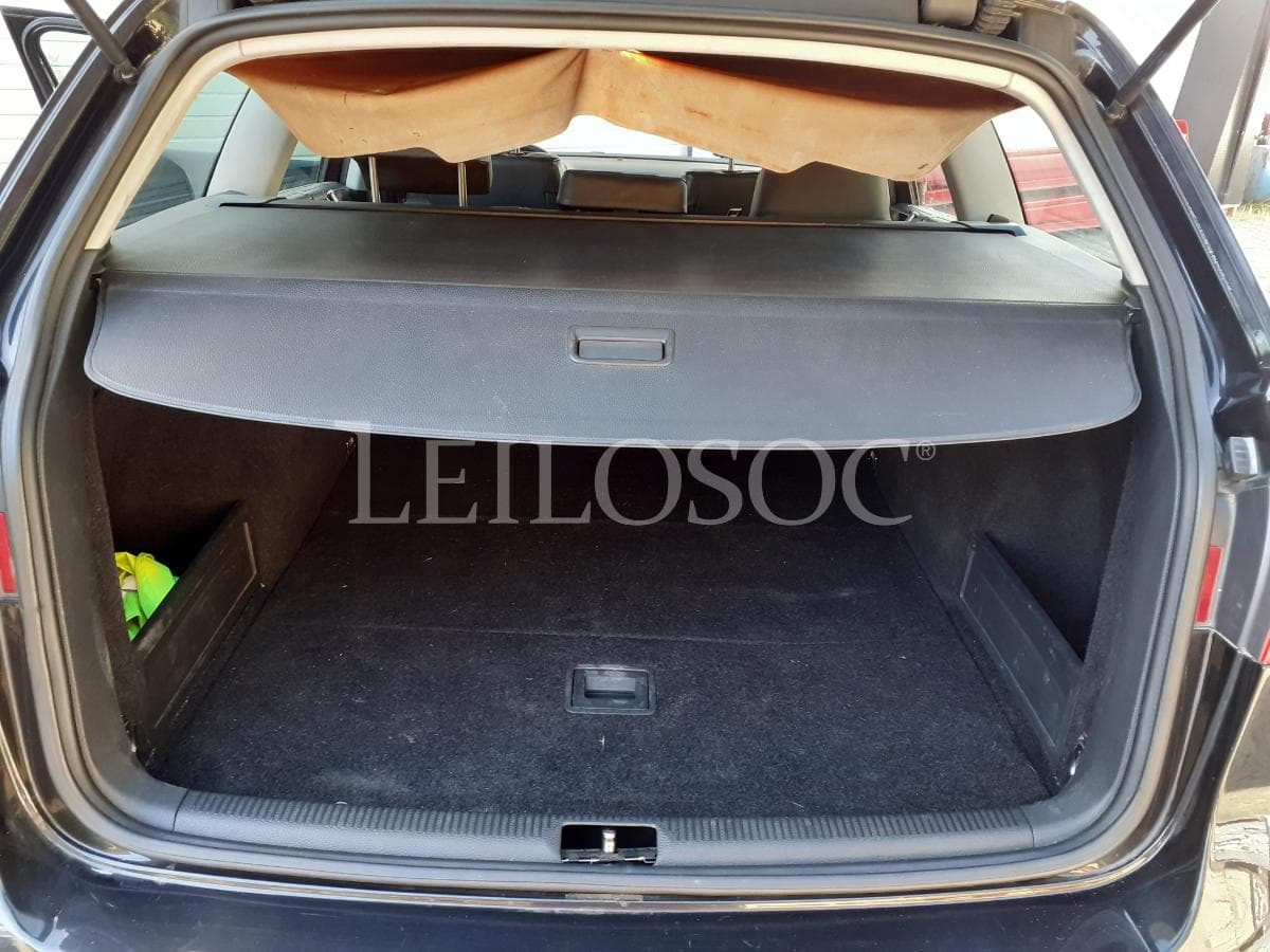 Volkswagen Passat 2.0 TDI · Ano 2009 — imagen 7