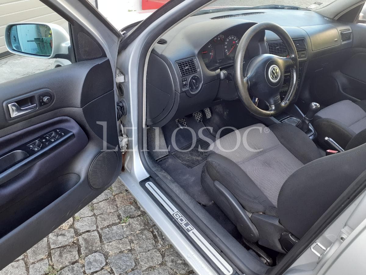 Volkswagen Golf 1.9 TDI · Ano 2001 — imagen 7