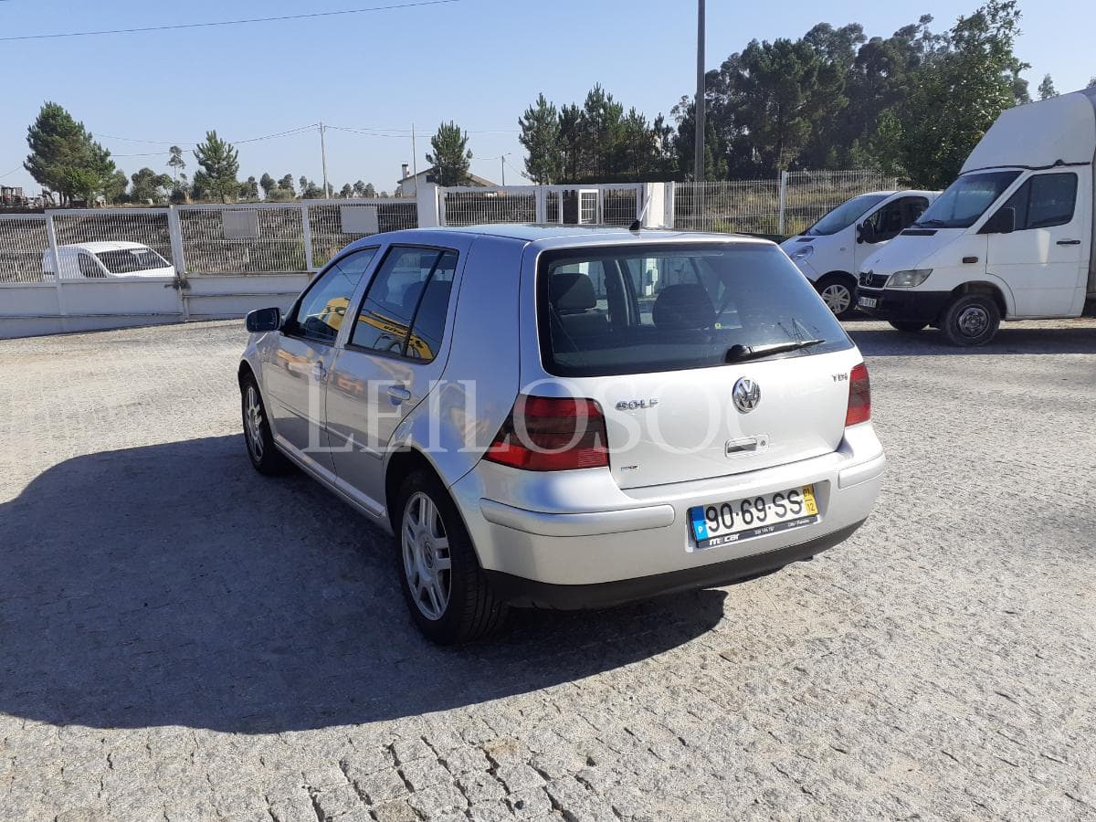 Volkswagen Golf 1.9 TDI · Ano 2001 — imagen 8