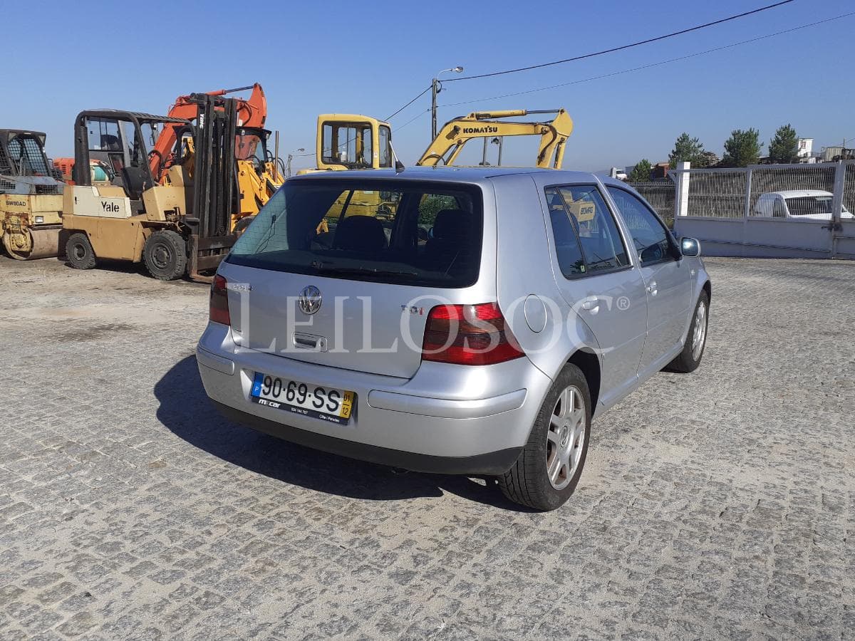 Volkswagen Golf 1.9 TDI · Ano 2001 — imagen 5