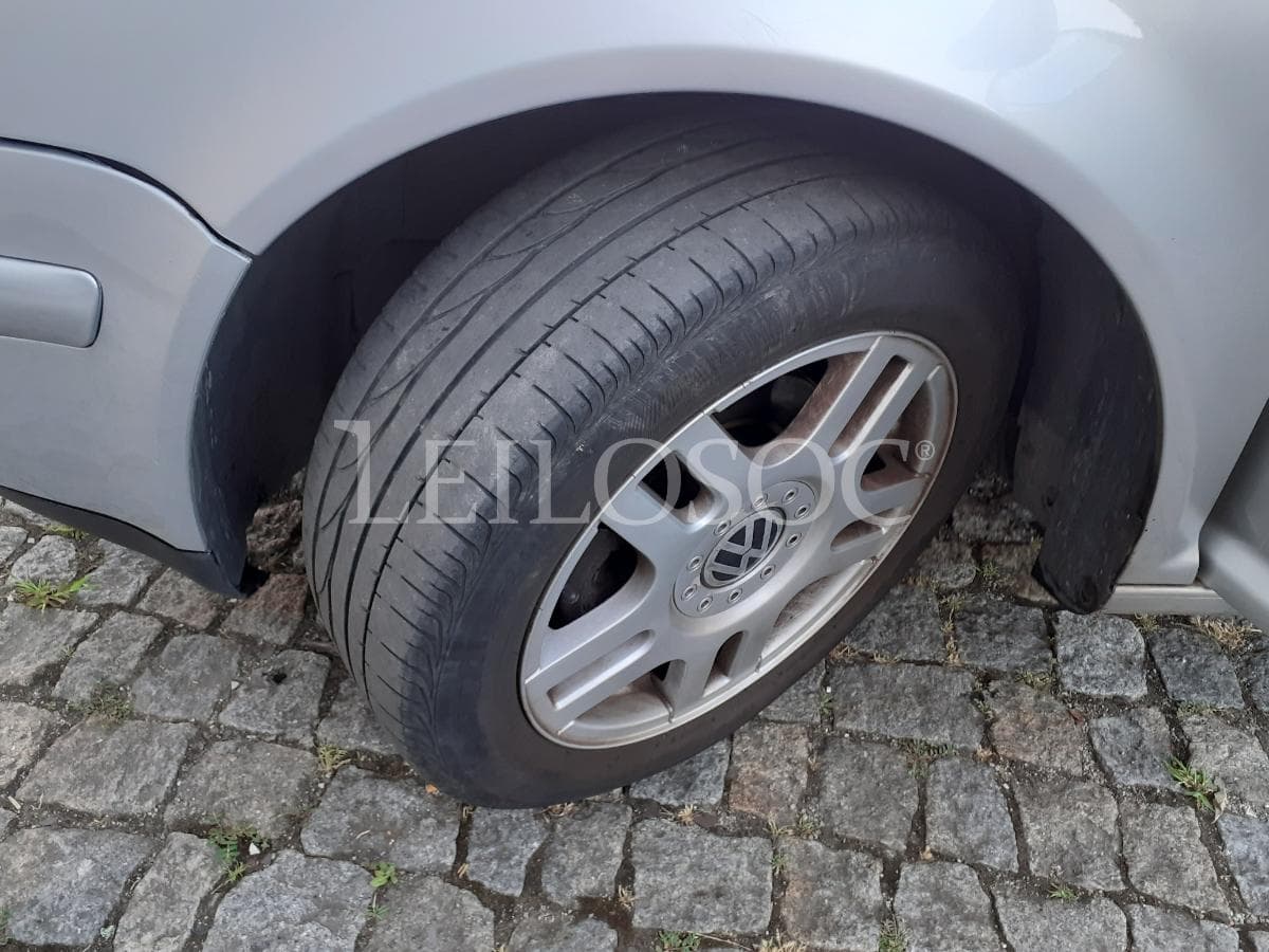 Volkswagen Golf 1.9 TDI · Ano 2001 — imagen 21