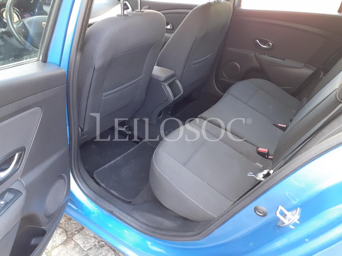 Renault Mégane 1.5 DCI · Ano 2013 — imagen 15