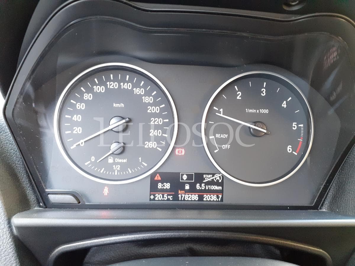 BMW 116 D · Ano 2012 — imagen 20