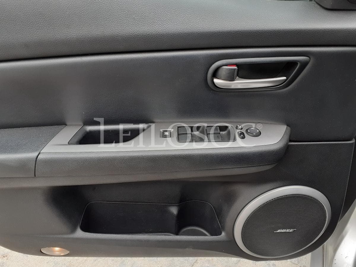 Mazda 6 Sedan 2.2 MZR-CD · Ano 2009 — image 13