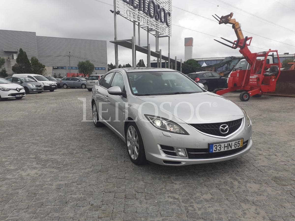 Mazda 6 Sedan 2.2 MZR-CD · Ano 2009 — image 1