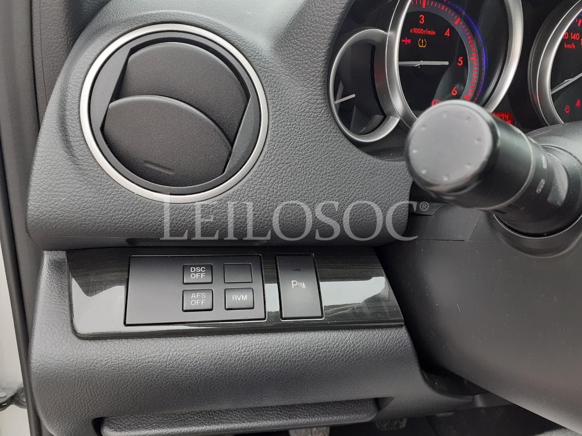 Mazda 6 Sedan 2.2 MZR-CD · Ano 2009 — image 18
