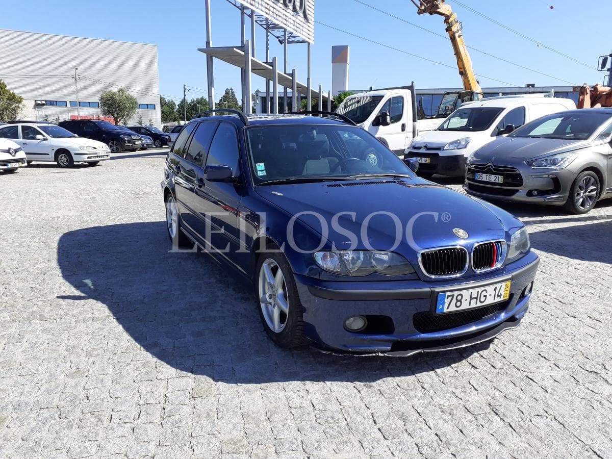 BMW 320 D · Ano 2004 — image 1