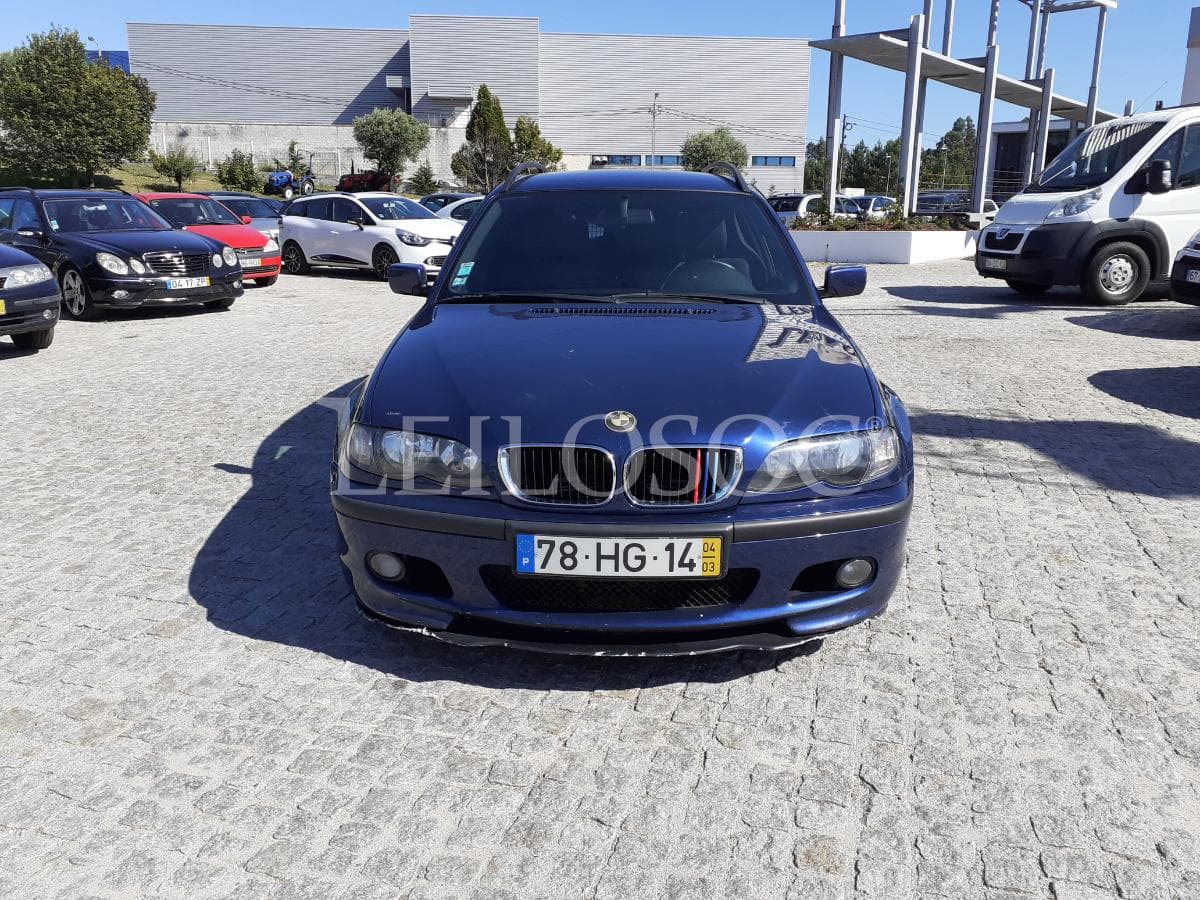 BMW 320 D · Ano 2004 — image 2
