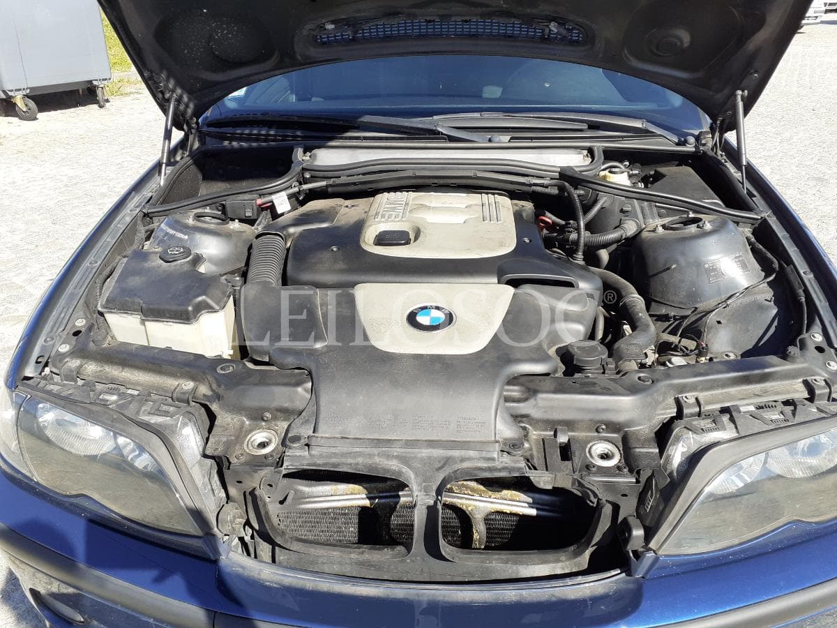BMW 320 D · Ano 2004 — image 19