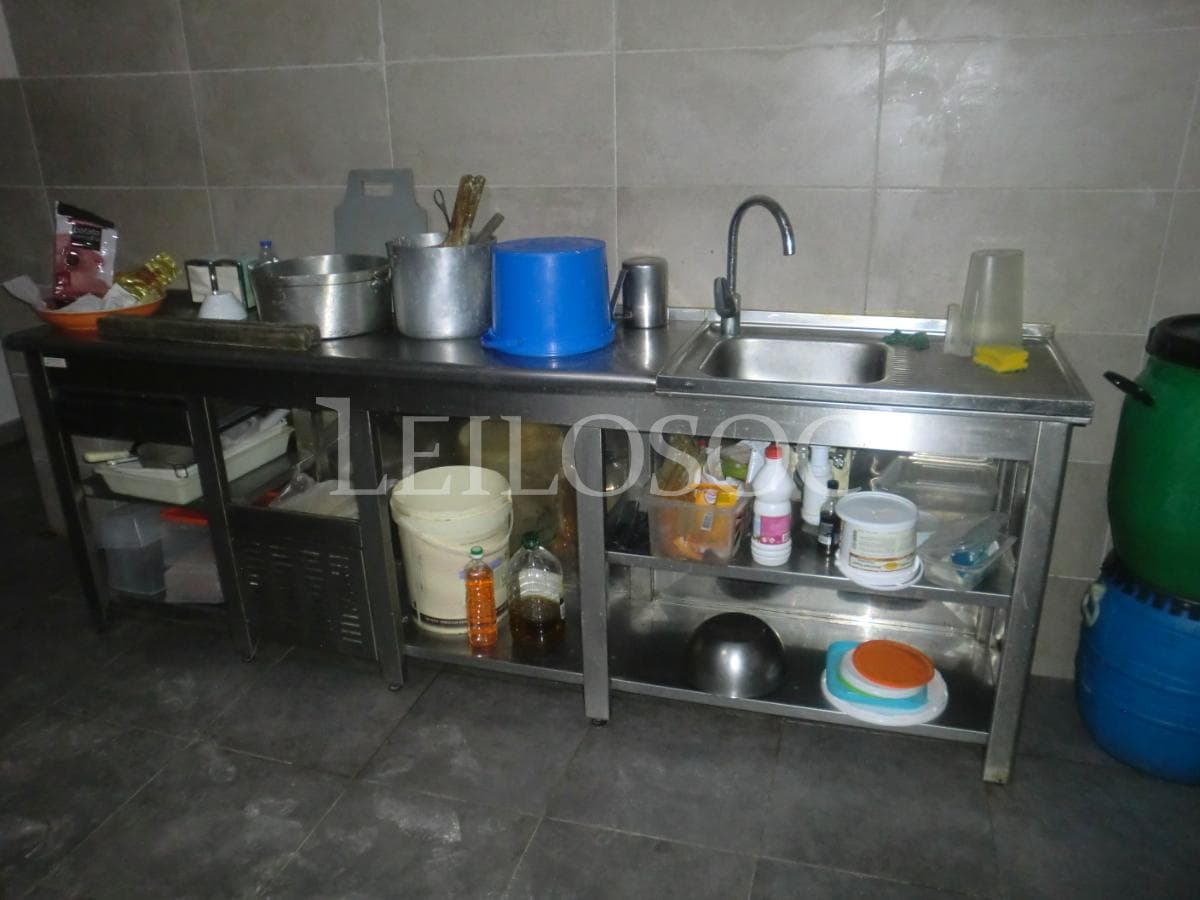 Equipamento de apoio — imagen 2
