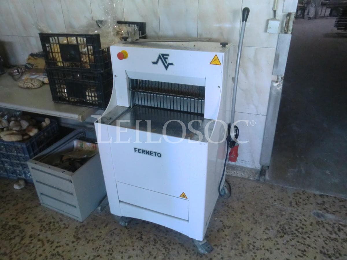 Máquina de fatear pão de forma — imagem 1