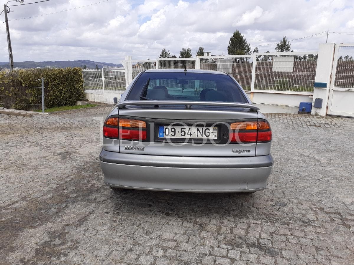 Renault Laguna · Ano 1999 — imagen 5
