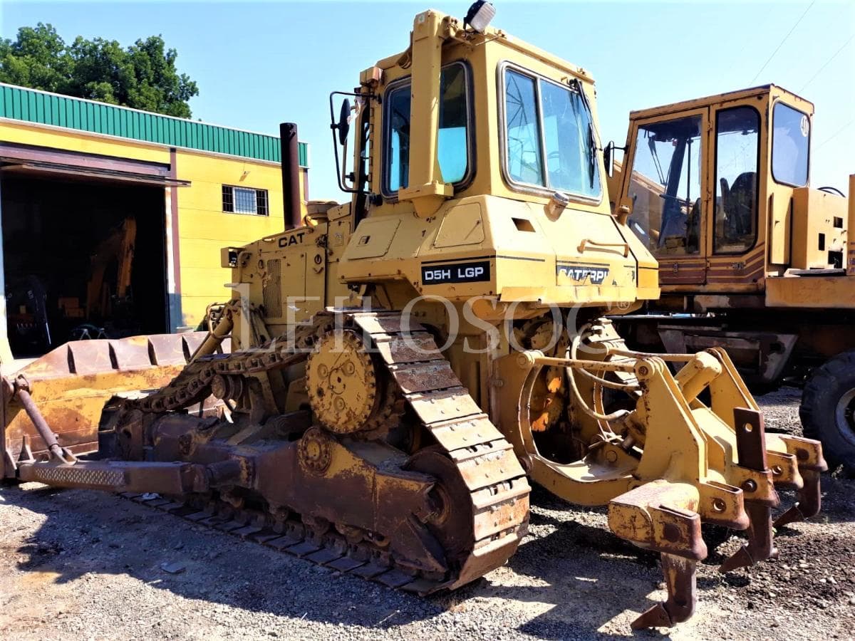 Bulldocer Cat D5 H LGP — imagen 3