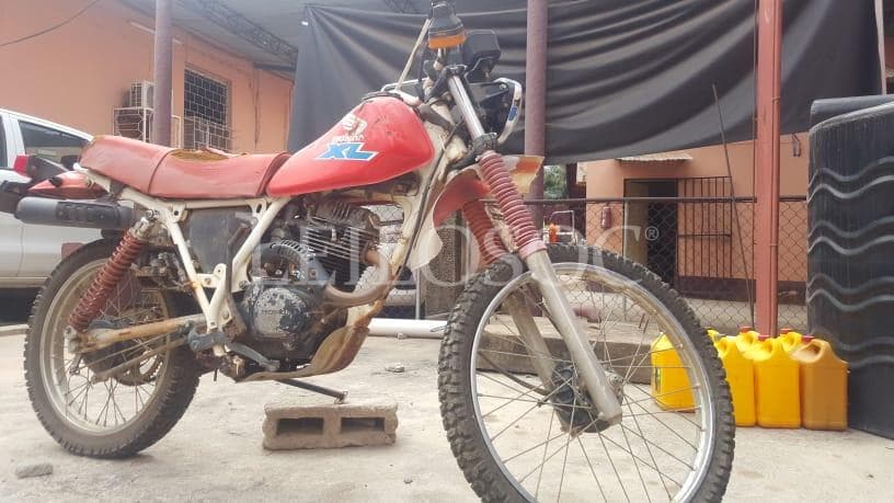 Honda XL · — imagem 3