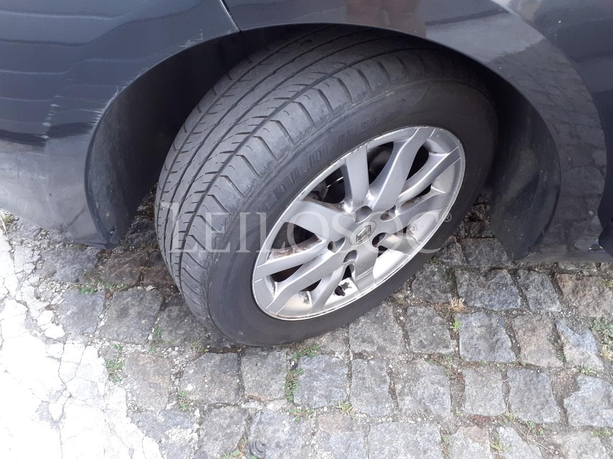 Renault Megane 1.5 DCI · Ano 2009 — imagen 26