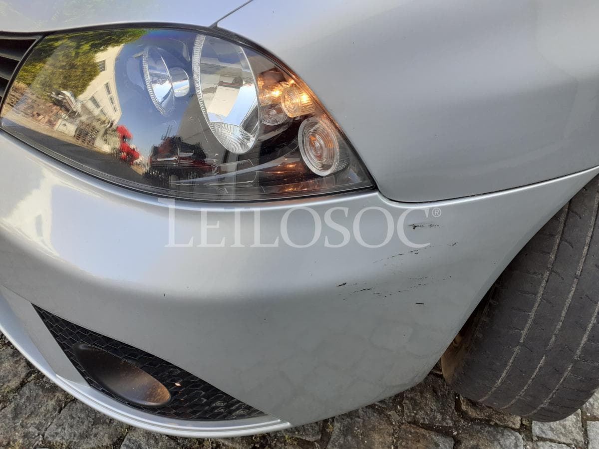 Seat Ibiza 1.4 16 V · Ano 2007 — imagen 17