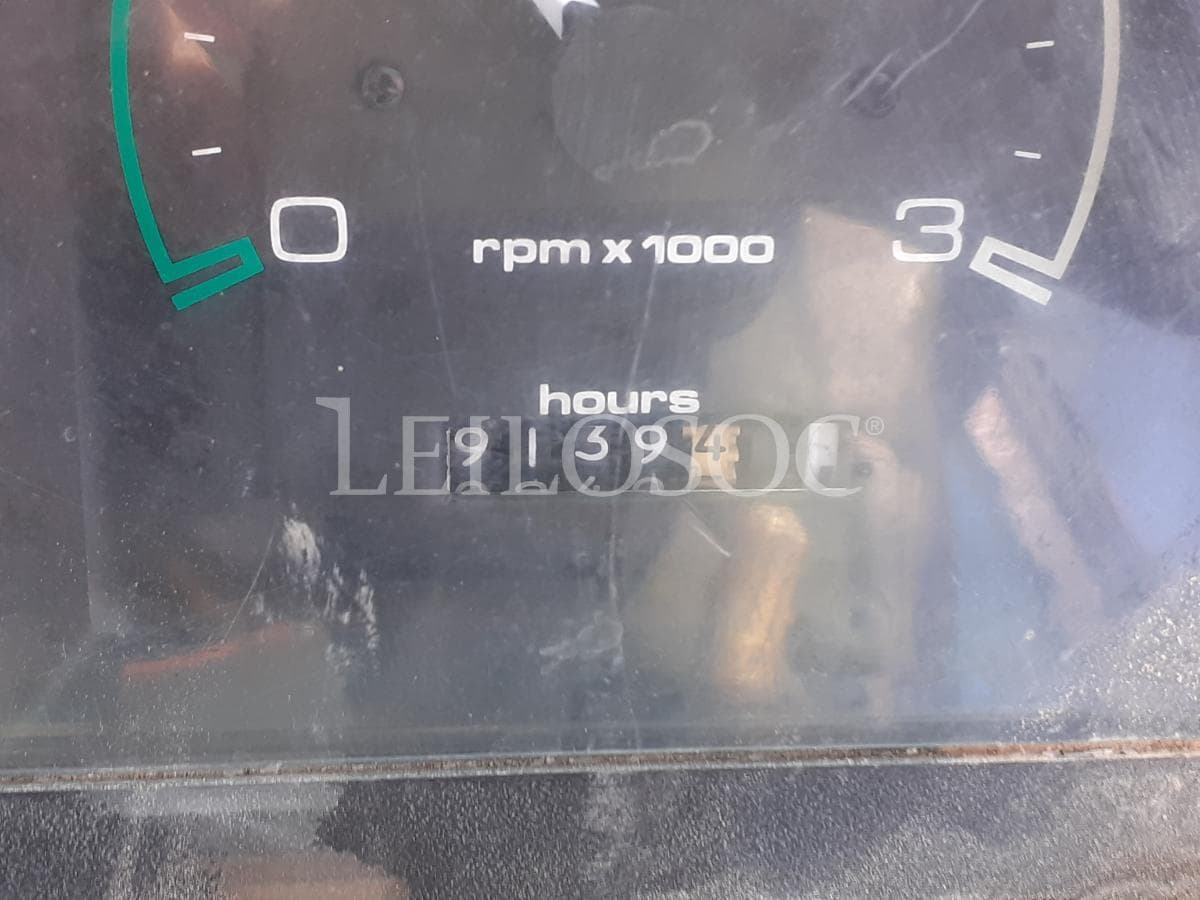 Retroescavadora Case Ranger 580 · Ano 2000 — image 8