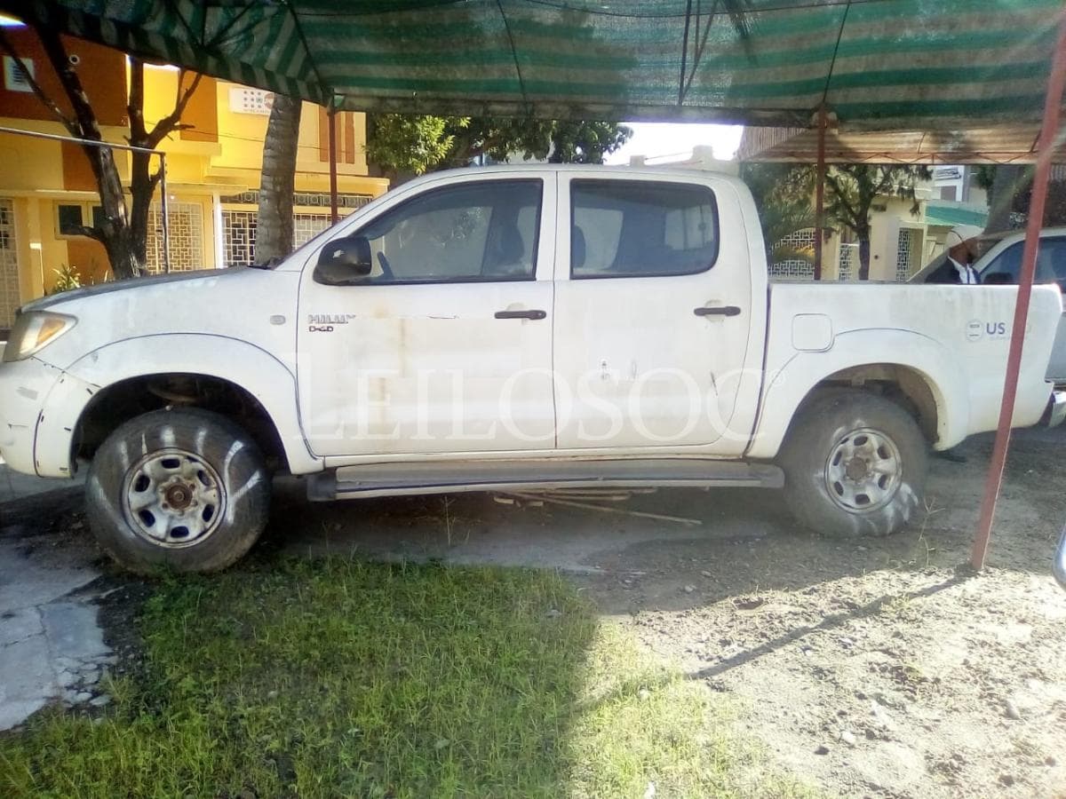 Toyota Hilux ·