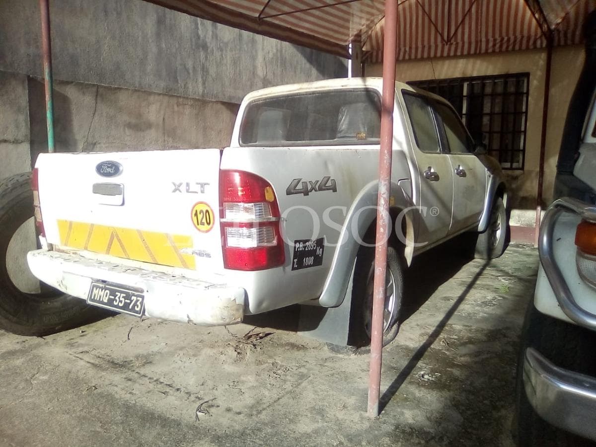 Ford Ranger · — imagen 1