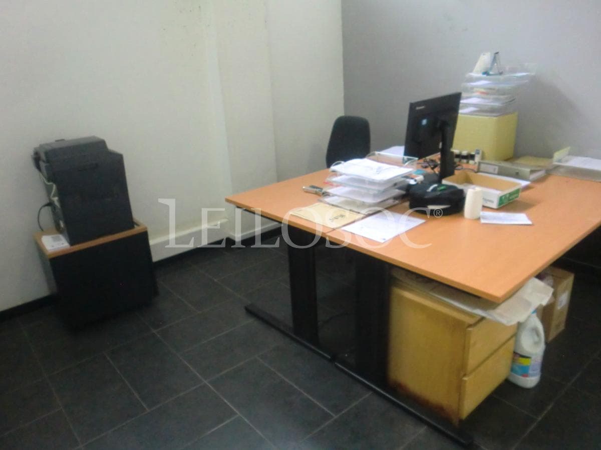 Equipamento e Mobiliário de Escritório