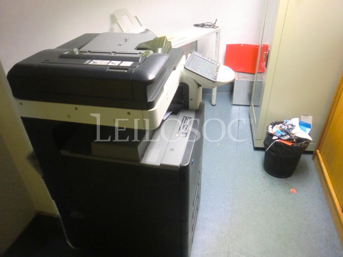 Equipamiento y Mobiliario de Oficina — imagen 23