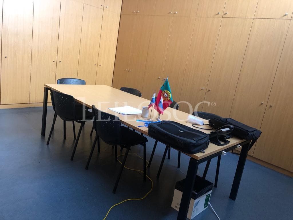 Equipamiento y Mobiliario de Oficina — imagen 17