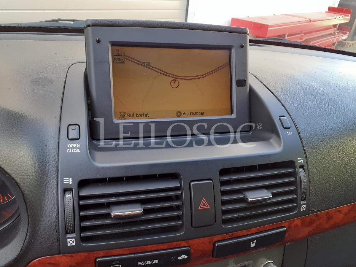 Toyota Avensis 2.0 D4D · Ano 2003 — imagen 11