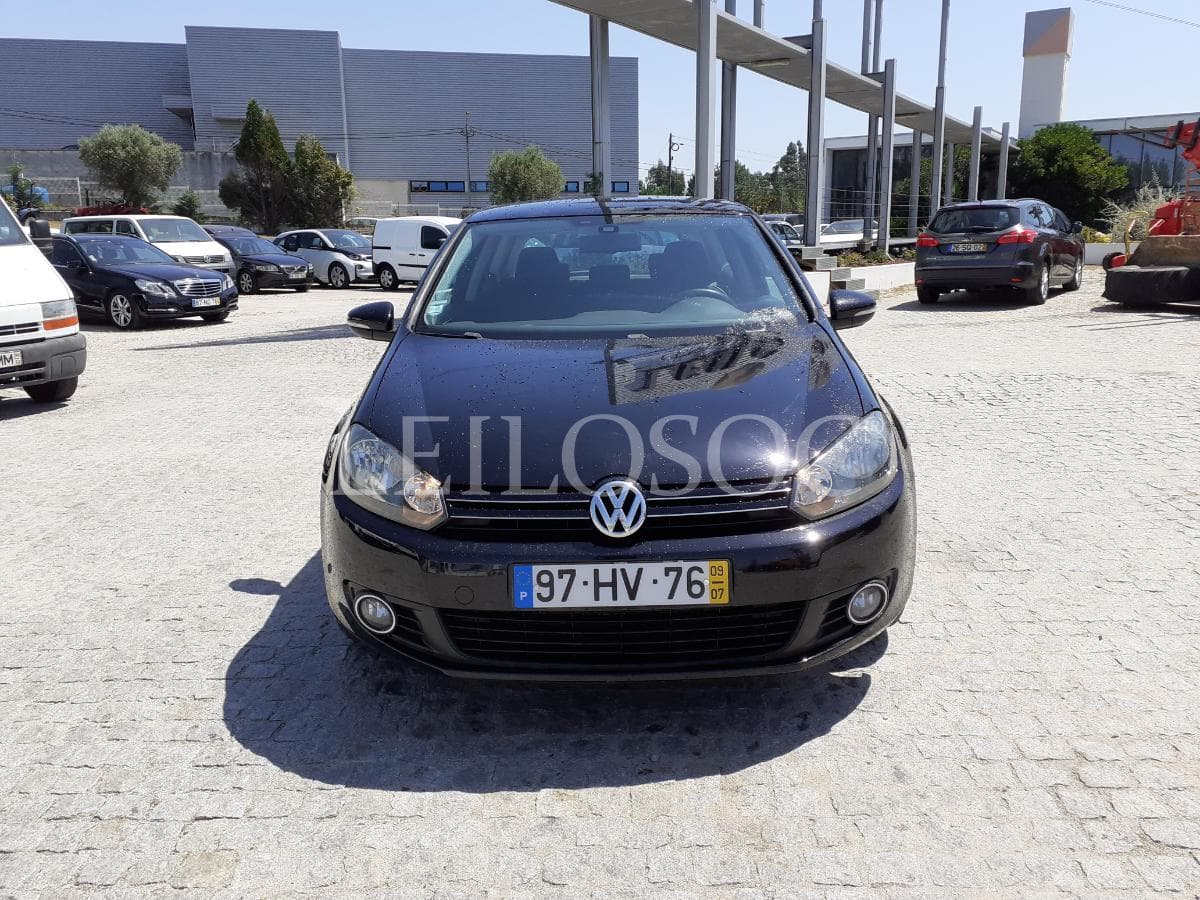 Volkswagen Golf 2.0 TDI · Ano 2009 — image 2