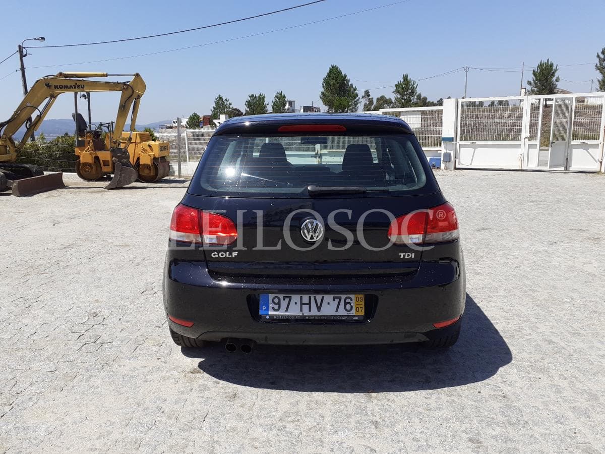 Volkswagen Golf 2.0 TDI · Ano 2009 — image 5