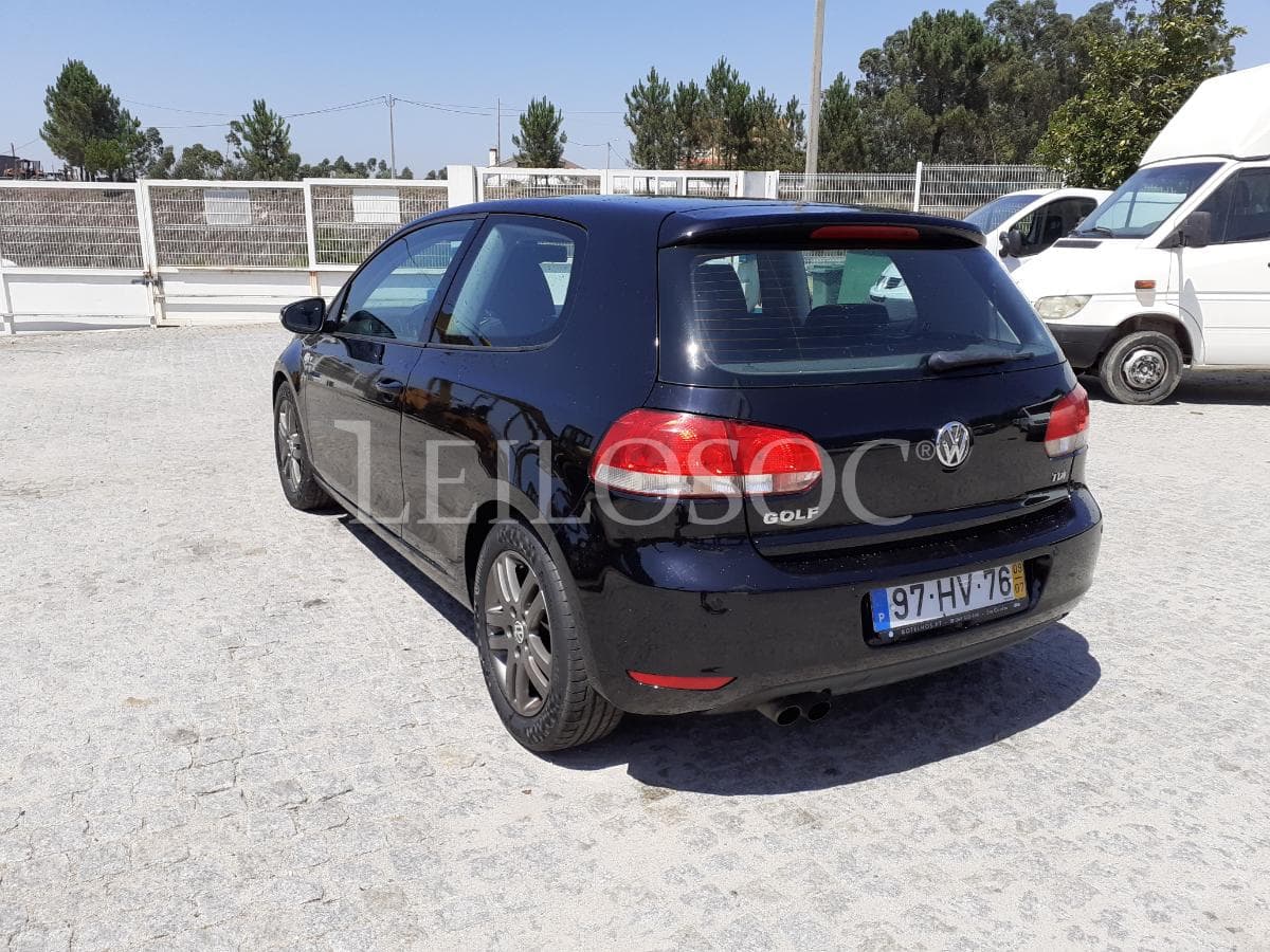 Volkswagen Golf 2.0 TDI · Ano 2009 — image 6