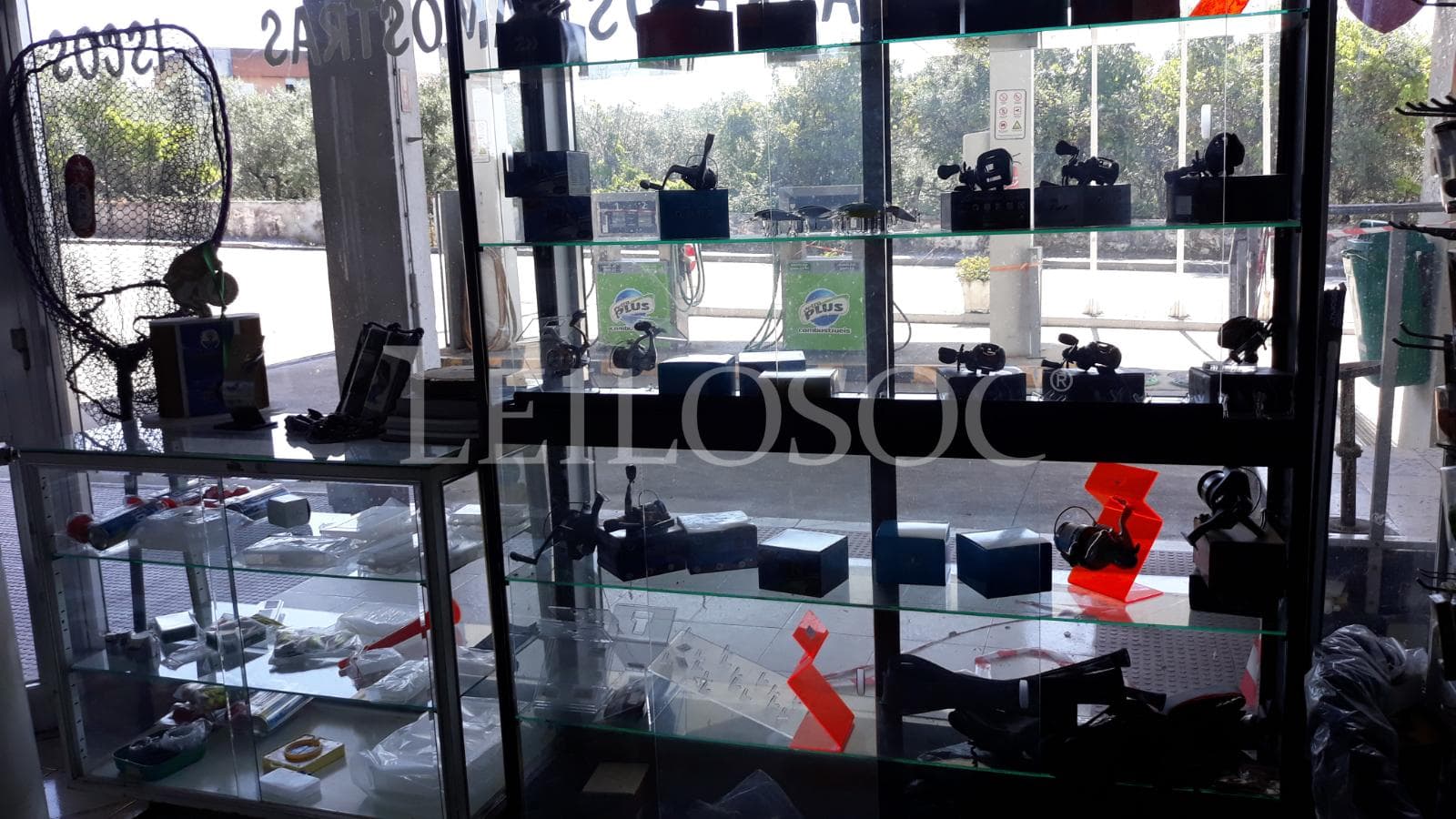 Equipamentos de Pesca · Mobiliário — imagem 15