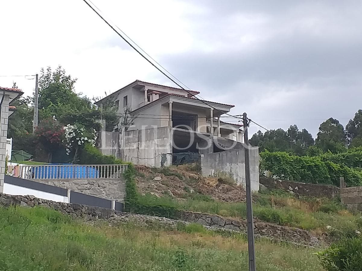 Moradia V3 (Terreno para Construção) · Fafe — image 1