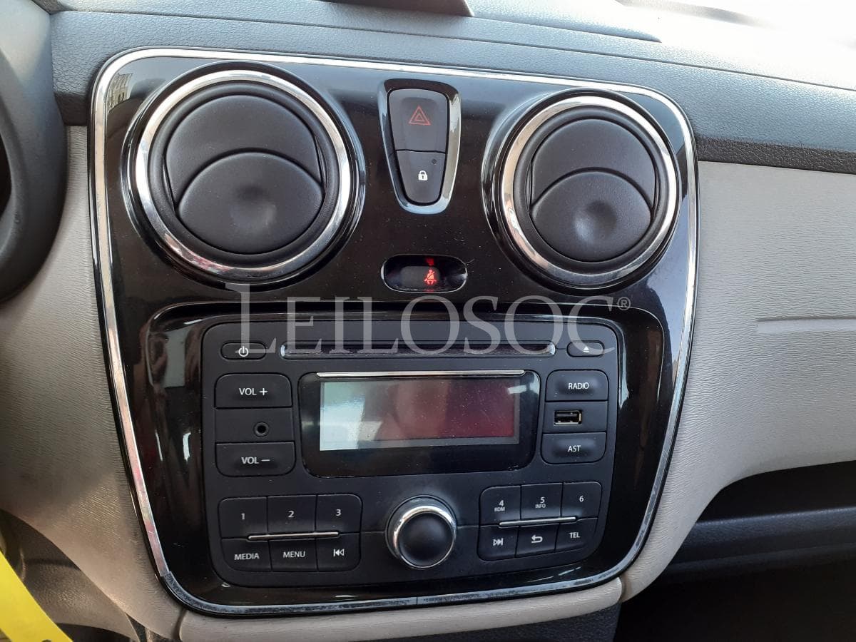Dacia · 7 Lugares · Ano 2012 — image 8