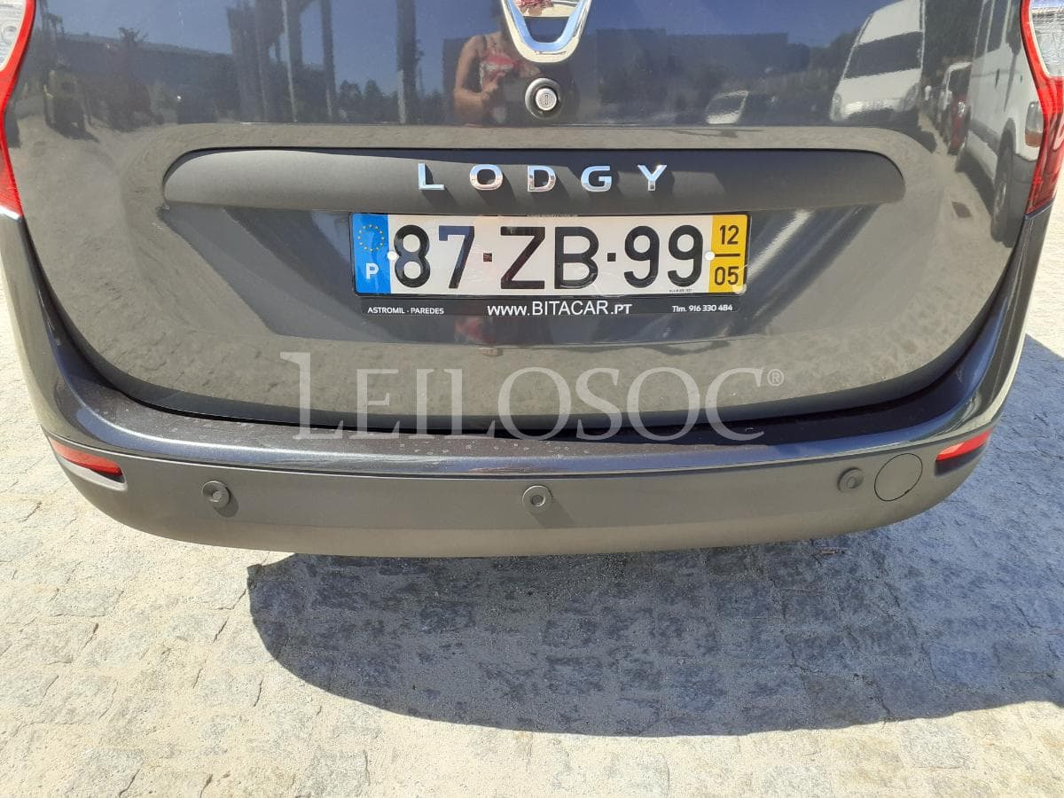 Dacia · 7 Lugares · Ano 2012 — image 21