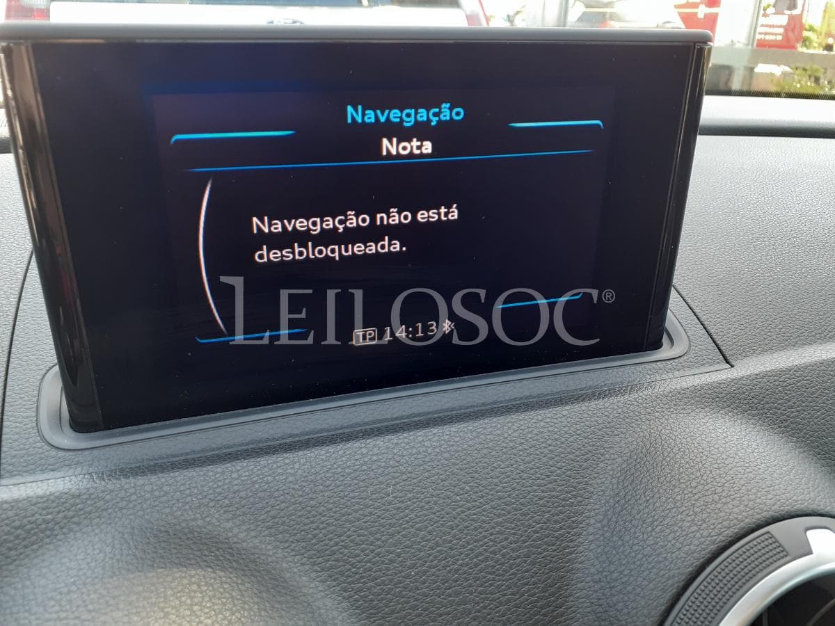Audi A3 Sportback 1.6 TDI · Ano 2013 — imagen 14