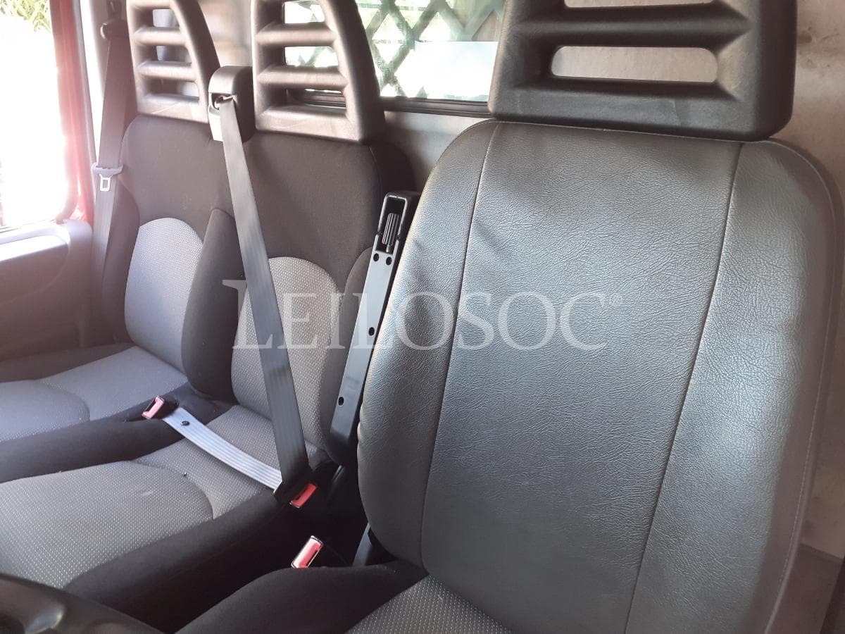 Iveco Daily 35C15 · Ano 2013 — imagem 16